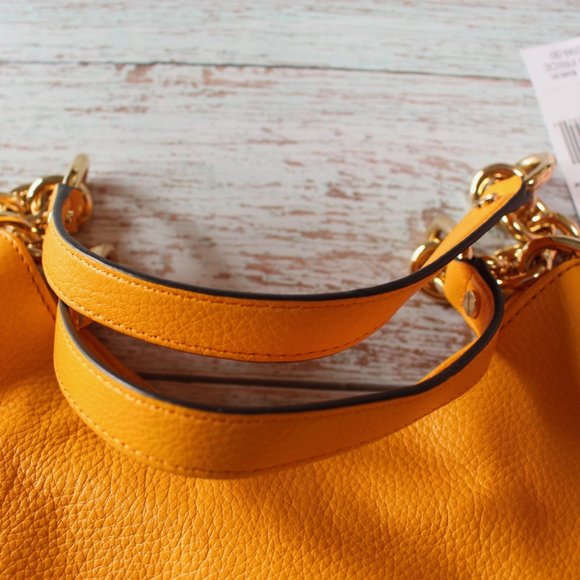 Michael Kors Fulton Chain Medium Shoulder Tote - Picture 7 of 11